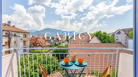 T2 AVEC VUE DÉGAGÉE - ANNECY (74)
